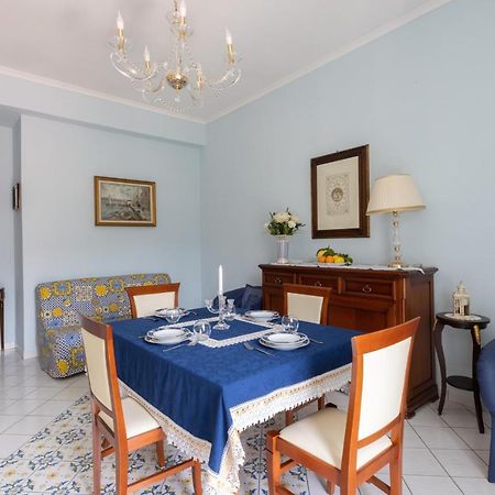 Sorrentovibes - City Home In Sorrento With Balcony And View Εξωτερικό φωτογραφία