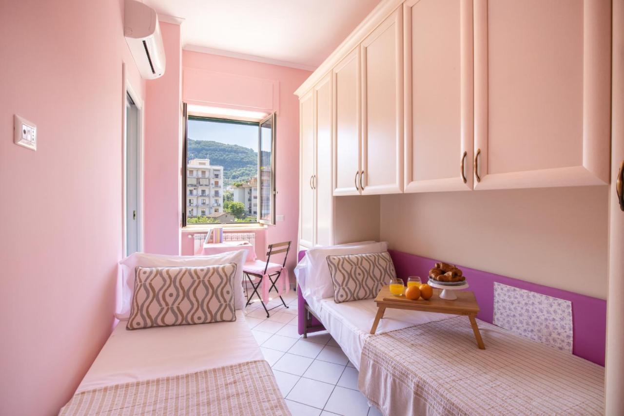 Sorrentovibes - City Home In Sorrento With Balcony And View Εξωτερικό φωτογραφία